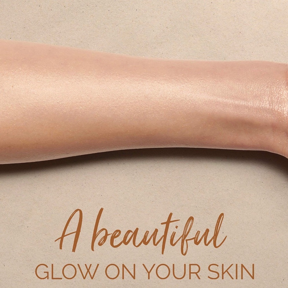 Glow Shimmer 2 Pack Sunscreen SPF 30 Coppertone - Picture 3 of 9